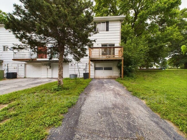 Building Photo - 8033 E 88th St