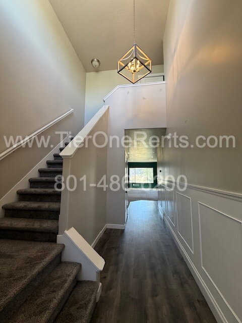 Building Photo - NO deposit option available for qualified ...