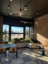 Building Photo - 25th and Quincy