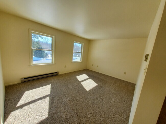 Sala de estar - 35 Princeton Ave