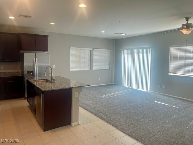 Building Photo - 8365 S Pioneer Way