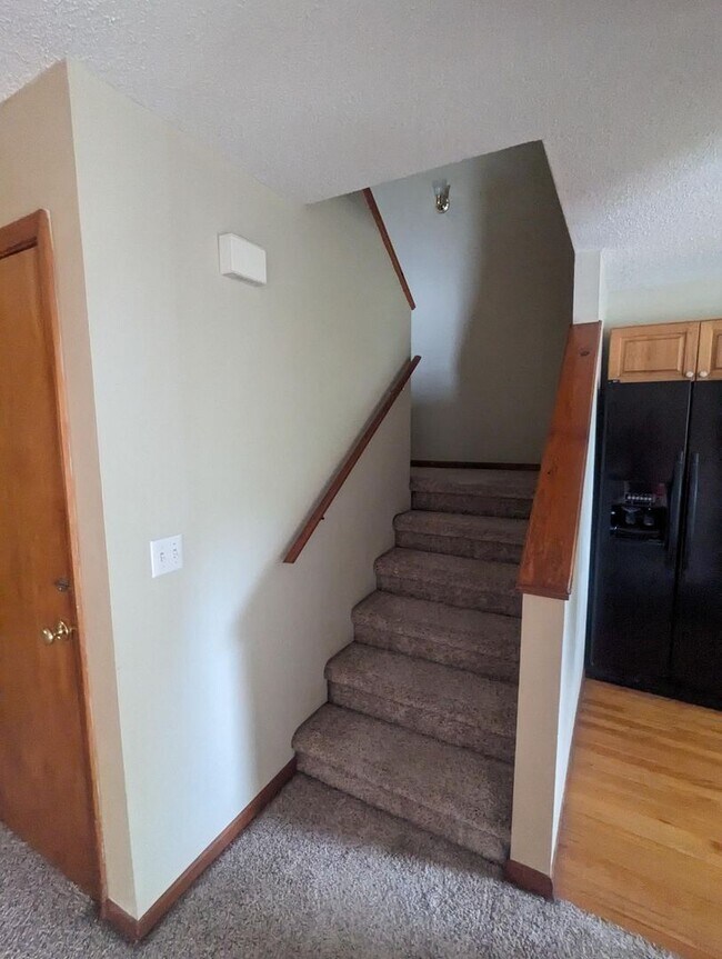 Building Photo - 901 Christie Ct