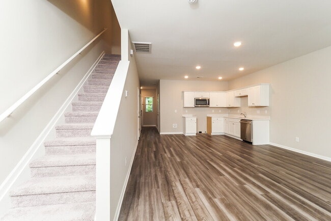 Foto del edificio - 332 Stone Arbor Wy