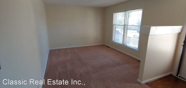 Building Photo - 3 br, 2 bath House - 320 S. Eagle Creek Drive