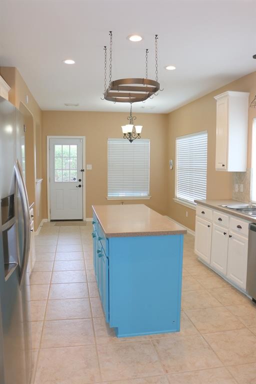 Building Photo - 5823 Berkshire Ridge Dr