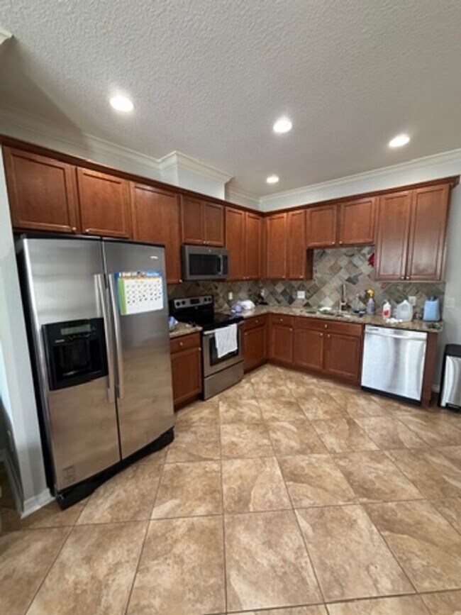 Foto del edificio - Townhome for rent