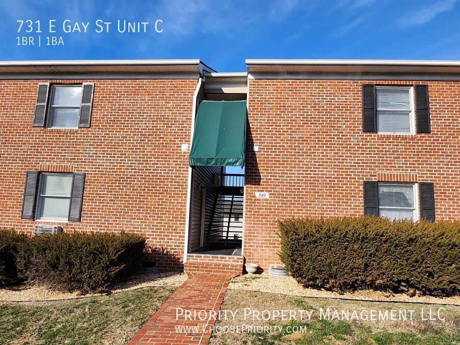 Primary Photo - 1BR 1BA Second floor Apartment, Harrisonburg