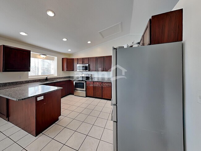 Foto del edificio - 6514 S 4195 W