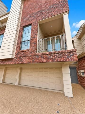 Building Photo - 3537 Normandy Ave