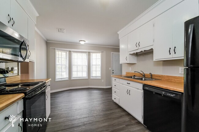 Building Photo - Beautiful Home in Jackson