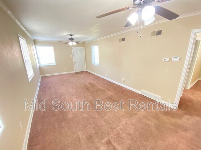 Foto del edificio - 1322 Oak Rdg