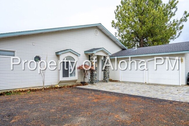 Foto del edificio - 108 Lakeshore Dr