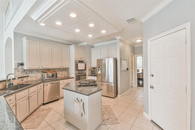 Building Photo - 5415 Sterling Brook