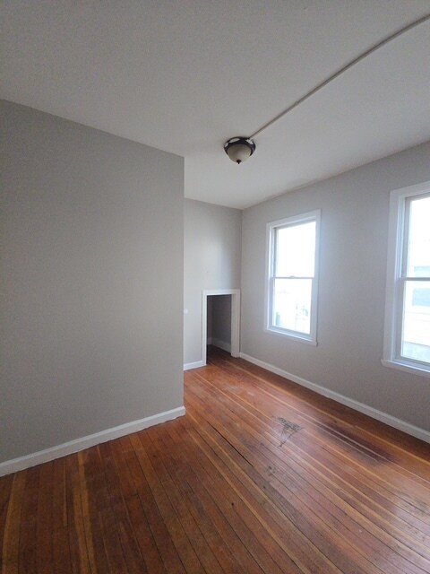 Foto del edificio - 23 Elmwood Ave
