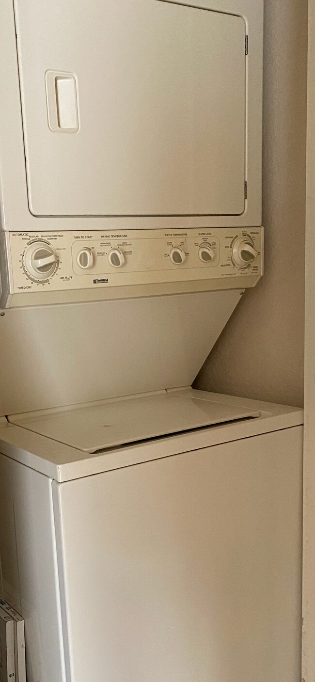 Washer and dryer - 916 S 17th 1/2 St