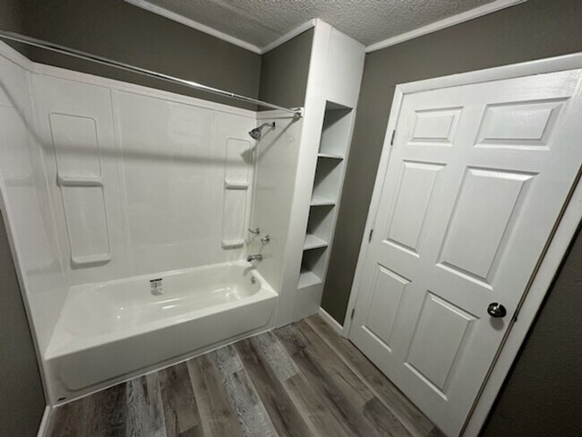 Building Photo - 4-Bedroom Family Home for Rent – $1,200/mo...