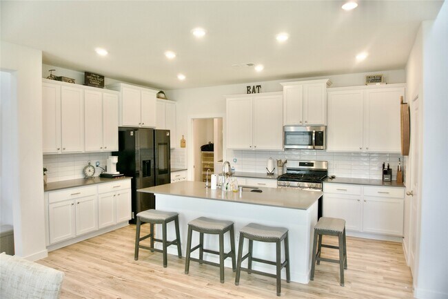 Foto del edificio - 31106 Aumbrey Ivy Ct
