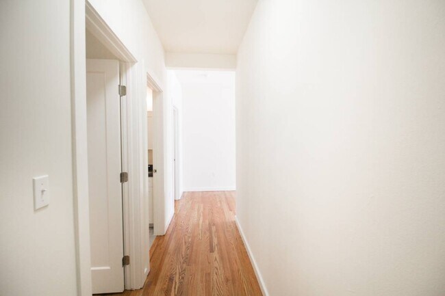 Foto del edificio - 701 Fell St