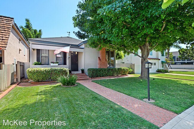Building Photo - 3 br, 2 bath House - 869 J Avenue