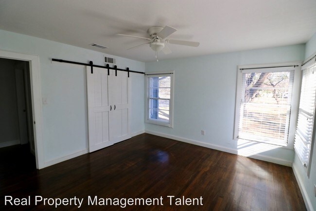 Building Photo - 4200 Sanger Ave
