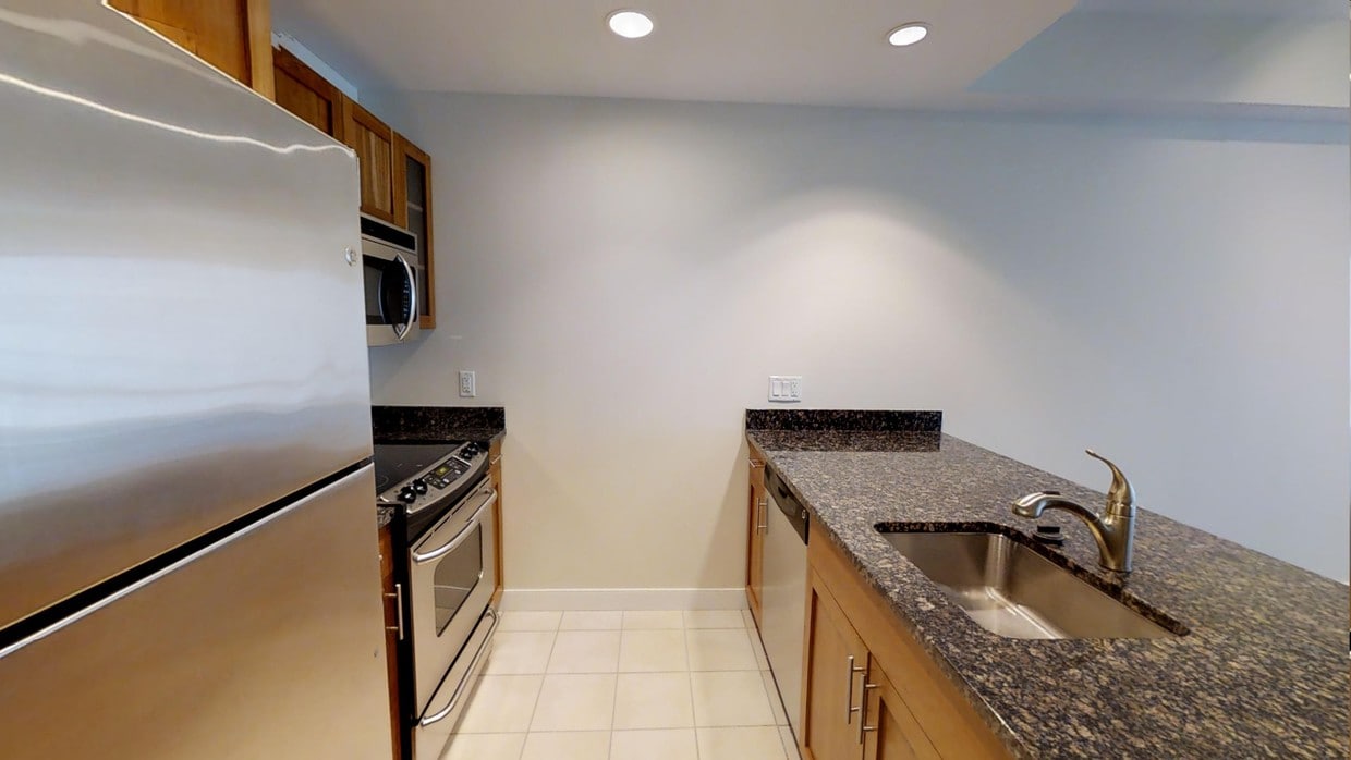Photo - The West End Apartments