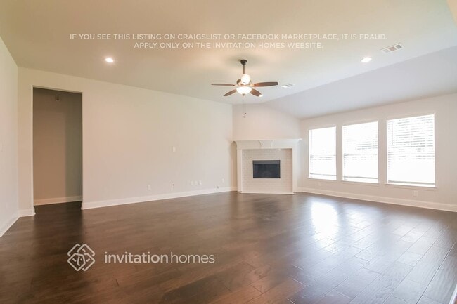 Building Photo - 1617 Whispering Trail Dr