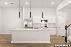 Building Photo - 483 Nespral Dr