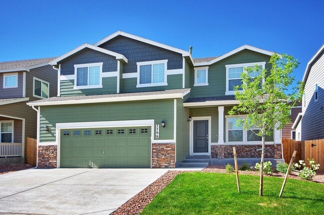 Exterior - 7766 Wagonwood Place