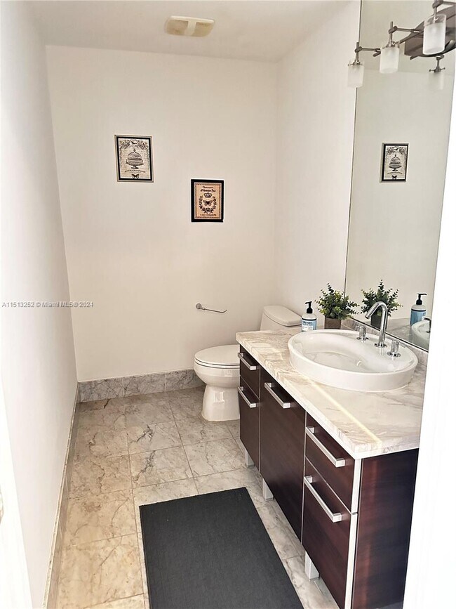 Building Photo - 244 Biscayne Blvd