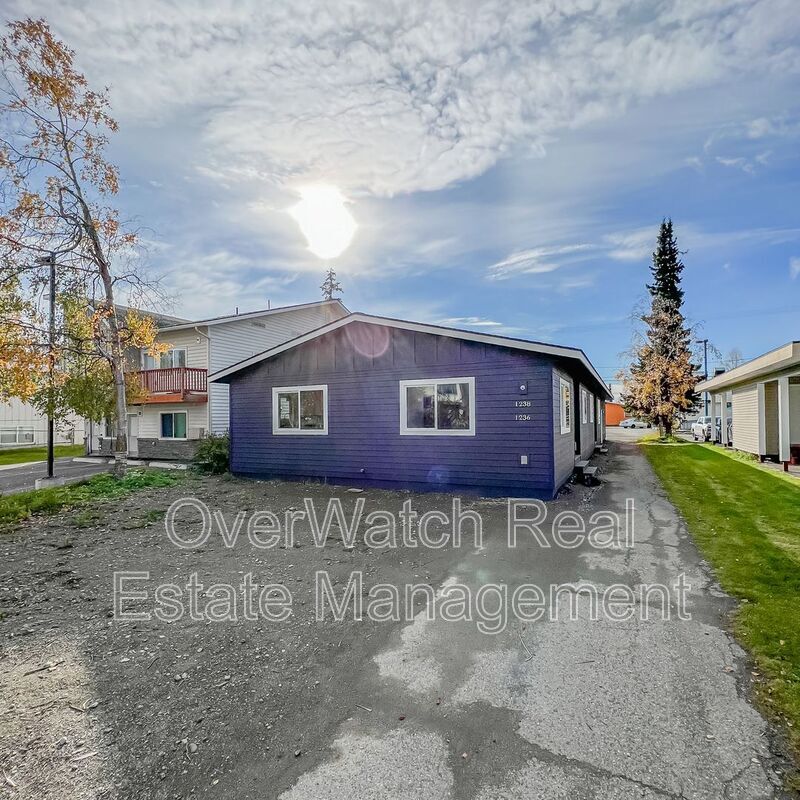 Foto principal - 1238 E 9th Ave
