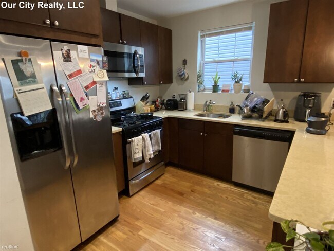 Foto del edificio - 3 br, 2 bath House - 88 Jaques St