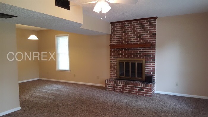 Primary Photo - 1412 Prentiss St