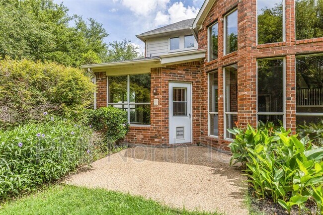 Foto del edificio - 201 Stanford Ct