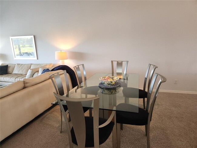 Foto del edificio - 6606 Pineview Terrace