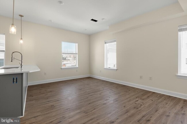 Building Photo - 509 Gorgas Ln