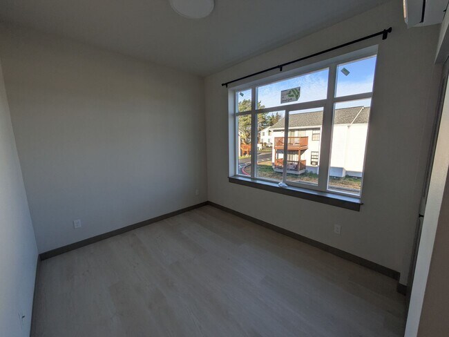 Building Photo - 1726 Texas St