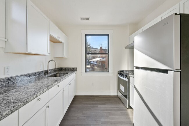 Photo - 111 Kaplan Ave Apartment