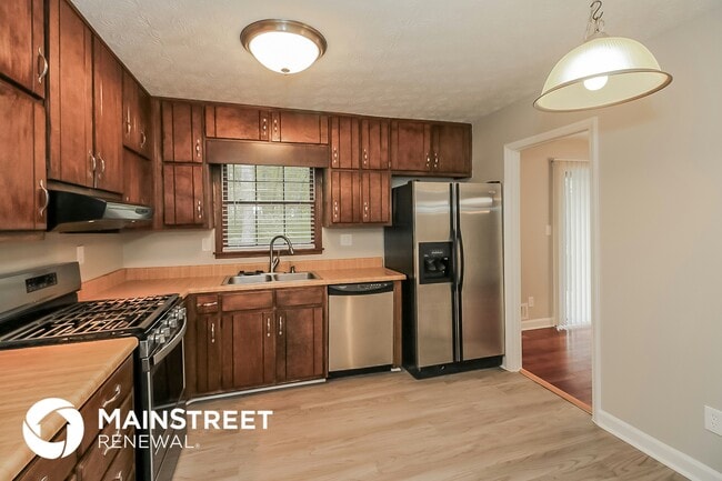 Building Photo - 2709 Austin Ln