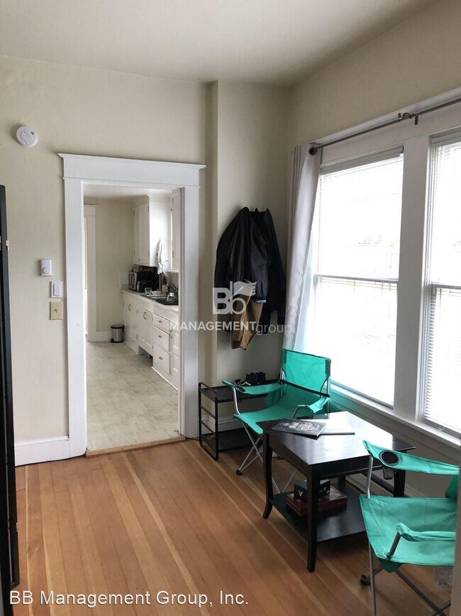 Foto del edificio - 1 br, 1 bath House - 4826 NE 14th Place Un...