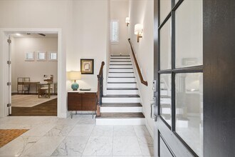 Building Photo - 4721 Banning Dr