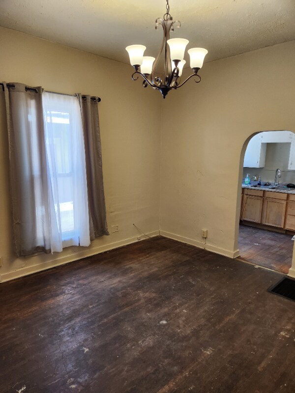 Foto del edificio - 1316 N Market St