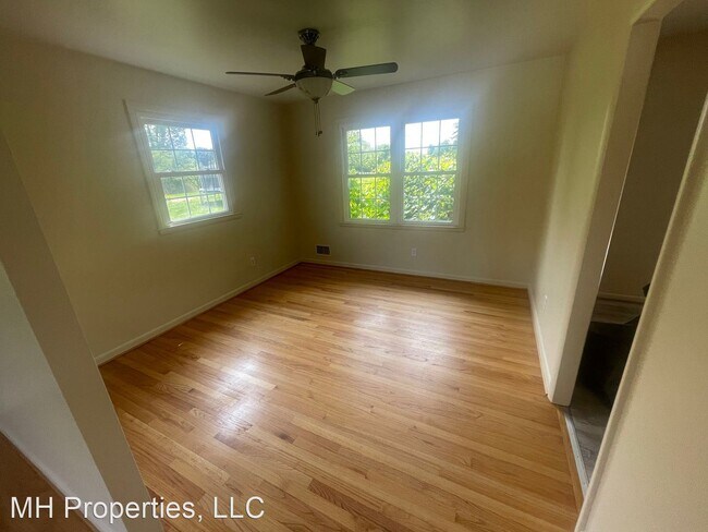Building Photo - 3 br, 2.5 bath House - 9249 W Stayman Dr