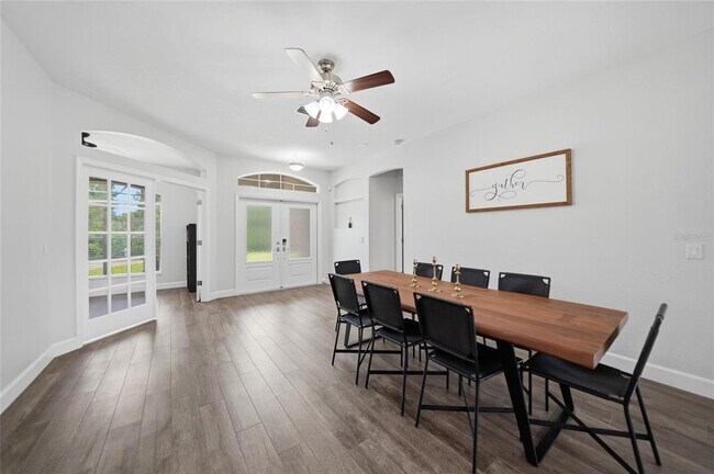 Foto del edificio - 2880 Vogler Ln