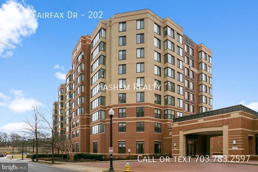 Primary Photo - Beautiful 1 Bed 1 Bath Condo At the Highly...