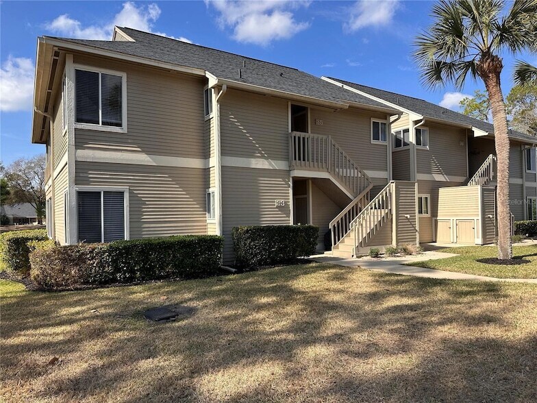 35 Magnolia Ave
