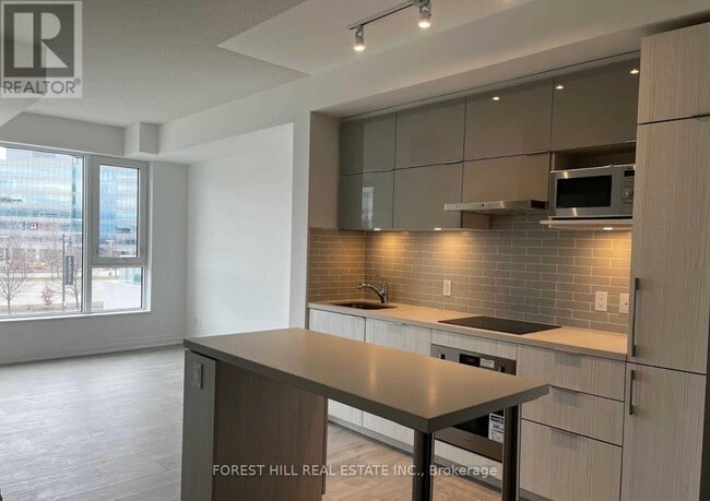 Building Photo - 8 Rouge Valley Dr W