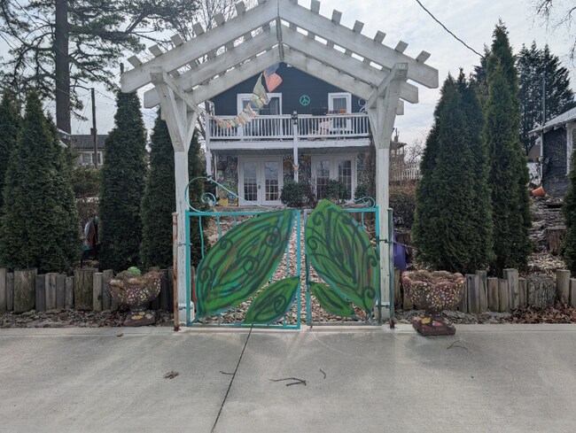 Foto del edificio - 306 Davis St