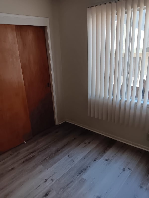 Foto del edificio - 911 S Marengo Ave