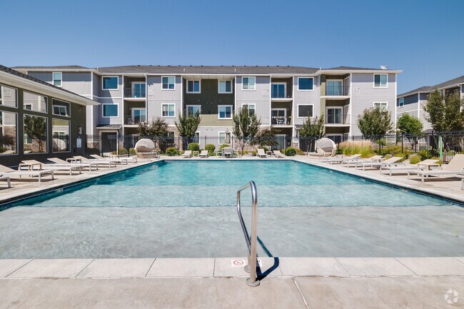 Piscina - The Residences at First Street