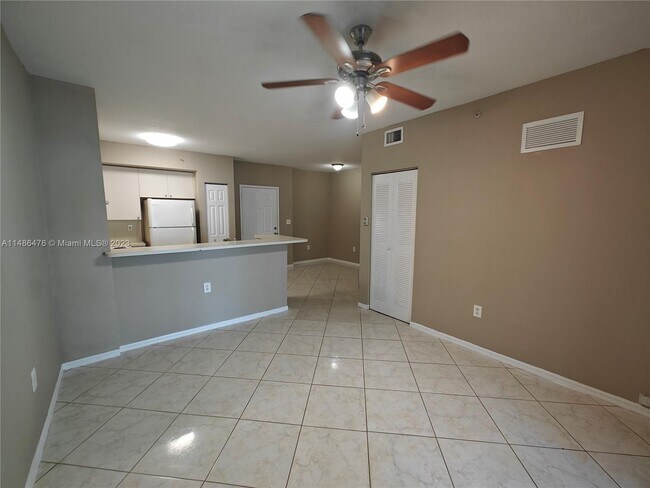 Foto del edificio - 11040 SW 196th St